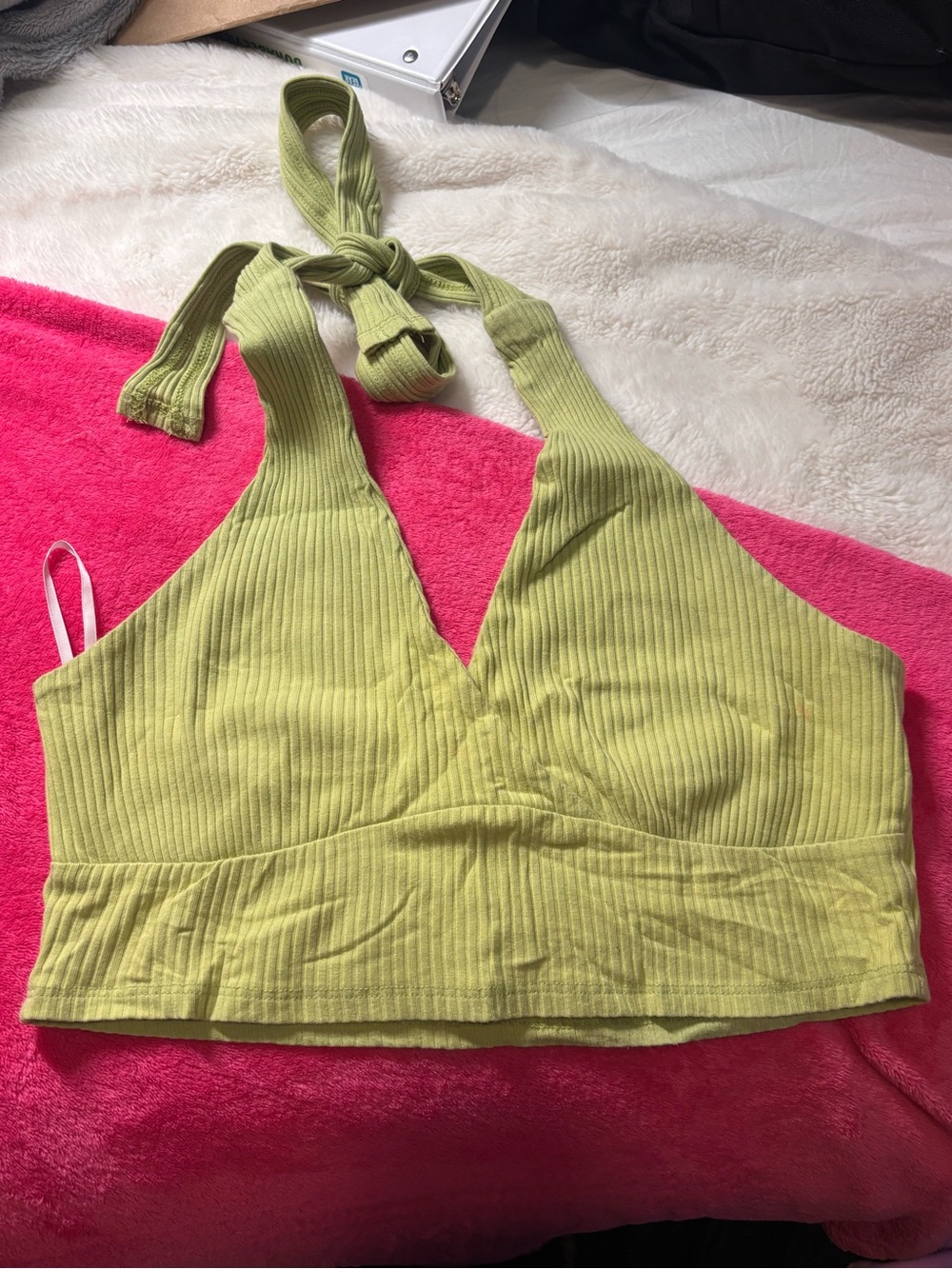 SHEIN Ribbed Halter Tie-Back Crop Top